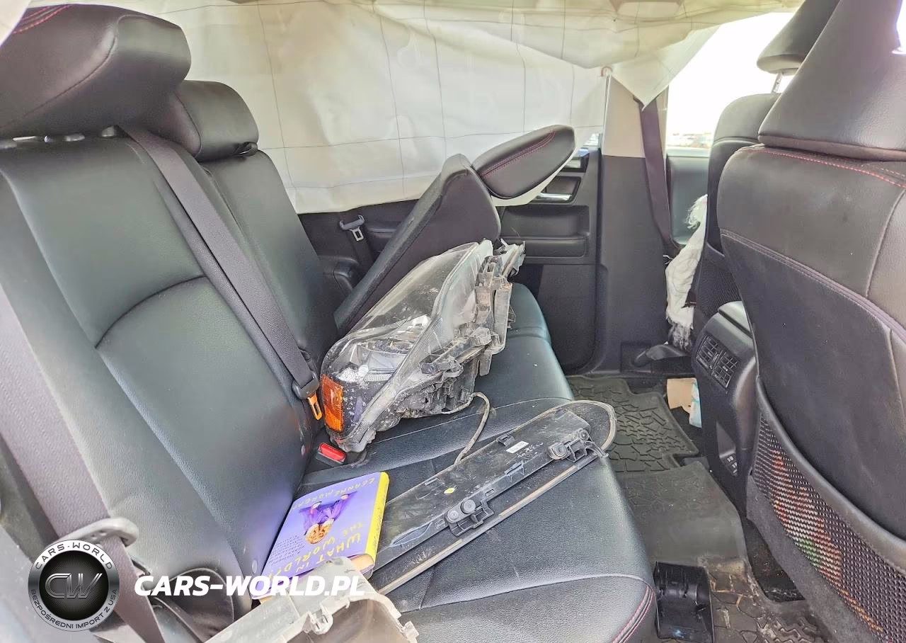 2021 Toyota 4Runner Trd Pro VIN:JTELU5JR9M5899716 - 11
