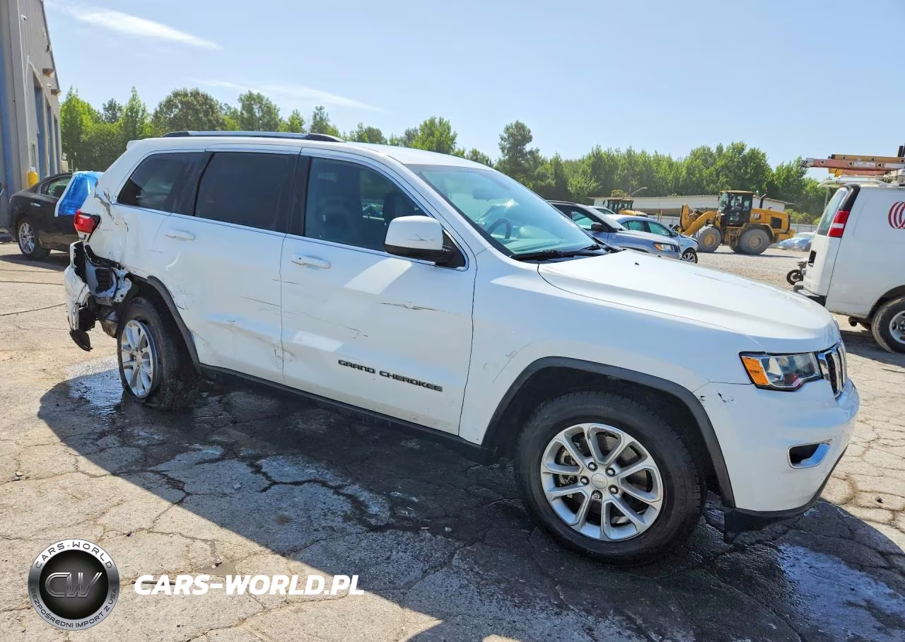 2021 Jeep Grand Cherokee Laredo VIN:1C4RJEAG7MC813465 - 4