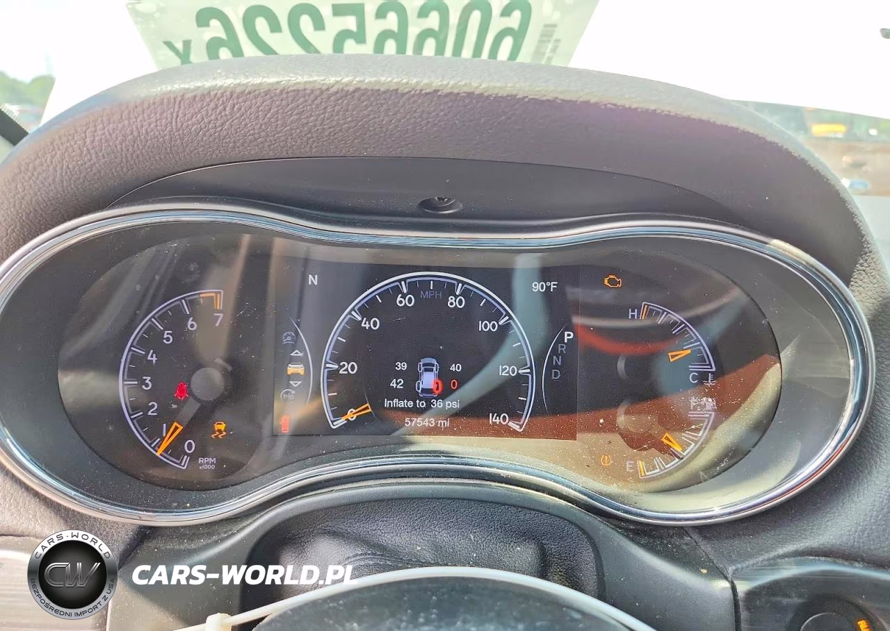 2021 Jeep Grand Cherokee Laredo VIN:1C4RJEAG7MC813465 - 9