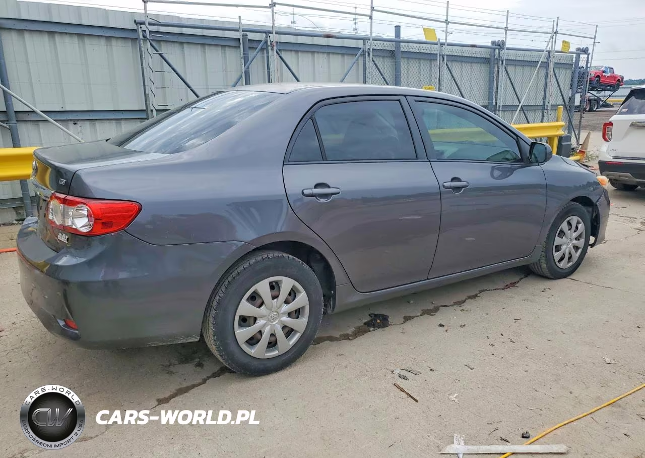 2011 Toyota Corolla Le VIN:JTDBU4EE6B9149178 - 3