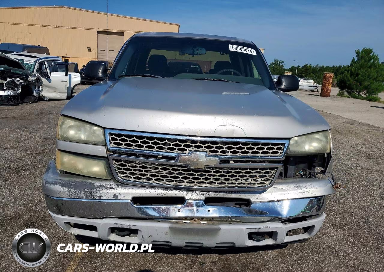 2006 Chevrolet Silverado C1500 VIN:2GCEC13V661312752 - 5