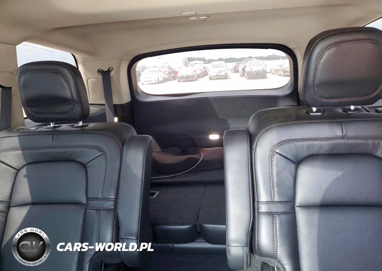 2021 Lincoln Aviator Reserve VIN:5LM5J7XC2MGL17151 - 10