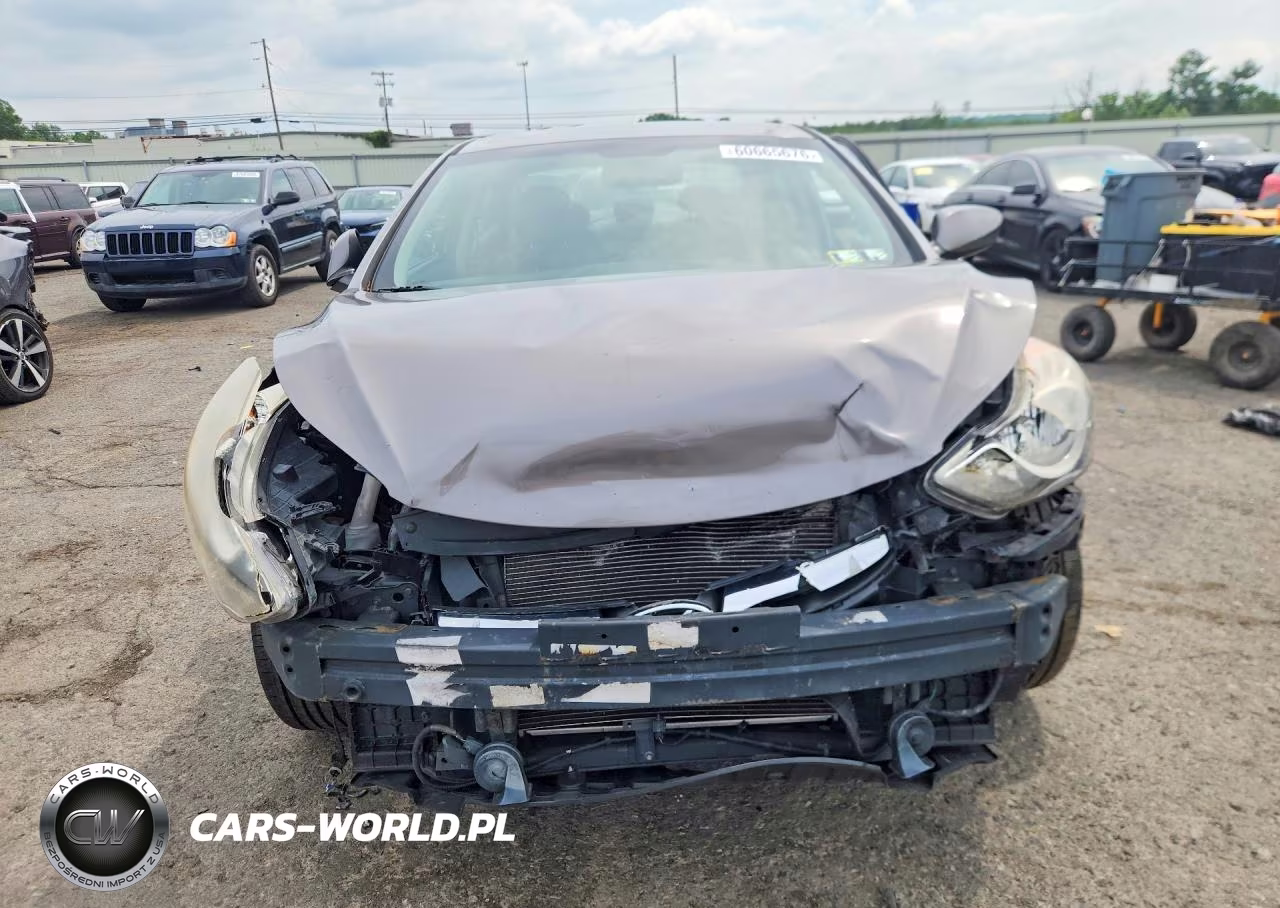 2012 Hyundai Elantra Gls VIN:5NPDH4AE5CH093357 - 5