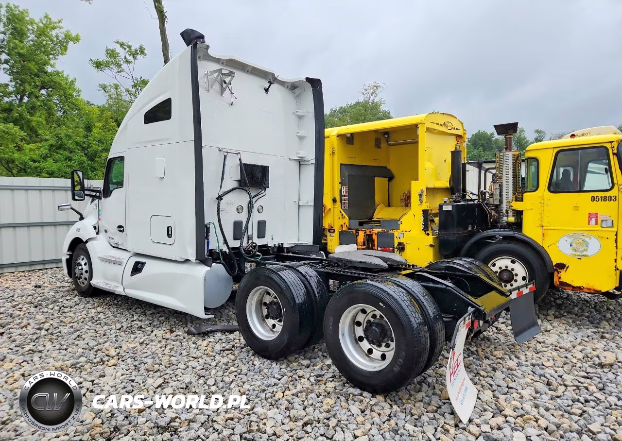 2022 Kenworth T680 - Semi Truck VIN:1XKYDP9X5NJ474791 - 2