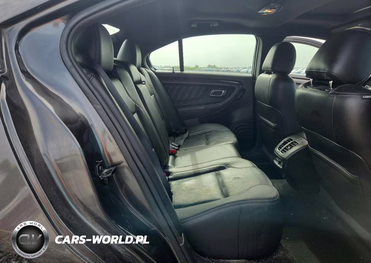 2017 Ford Taurus Limited VIN:1FAHP2F82HG102304 - 10