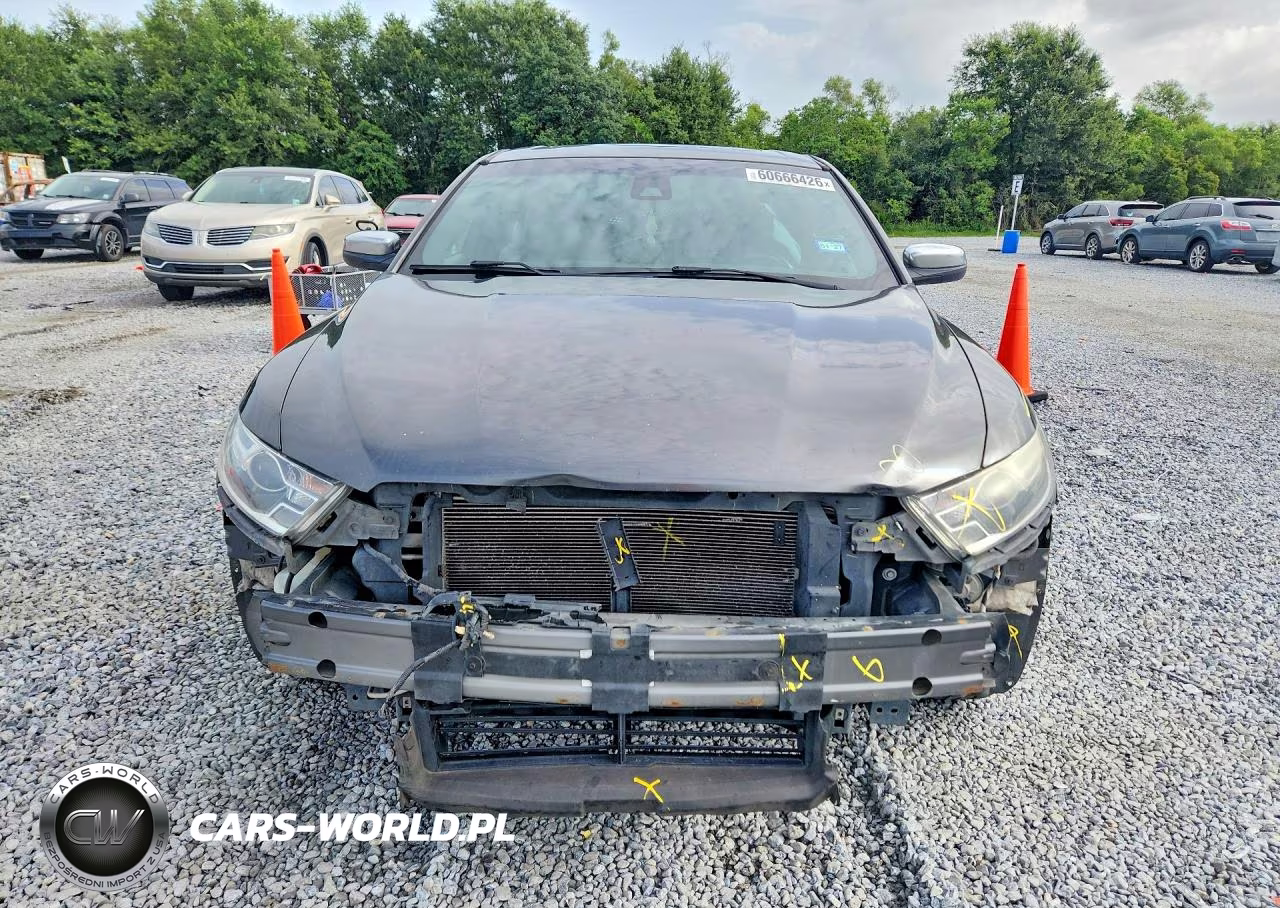 2017 Ford Taurus Limited VIN:1FAHP2F82HG102304 - 5