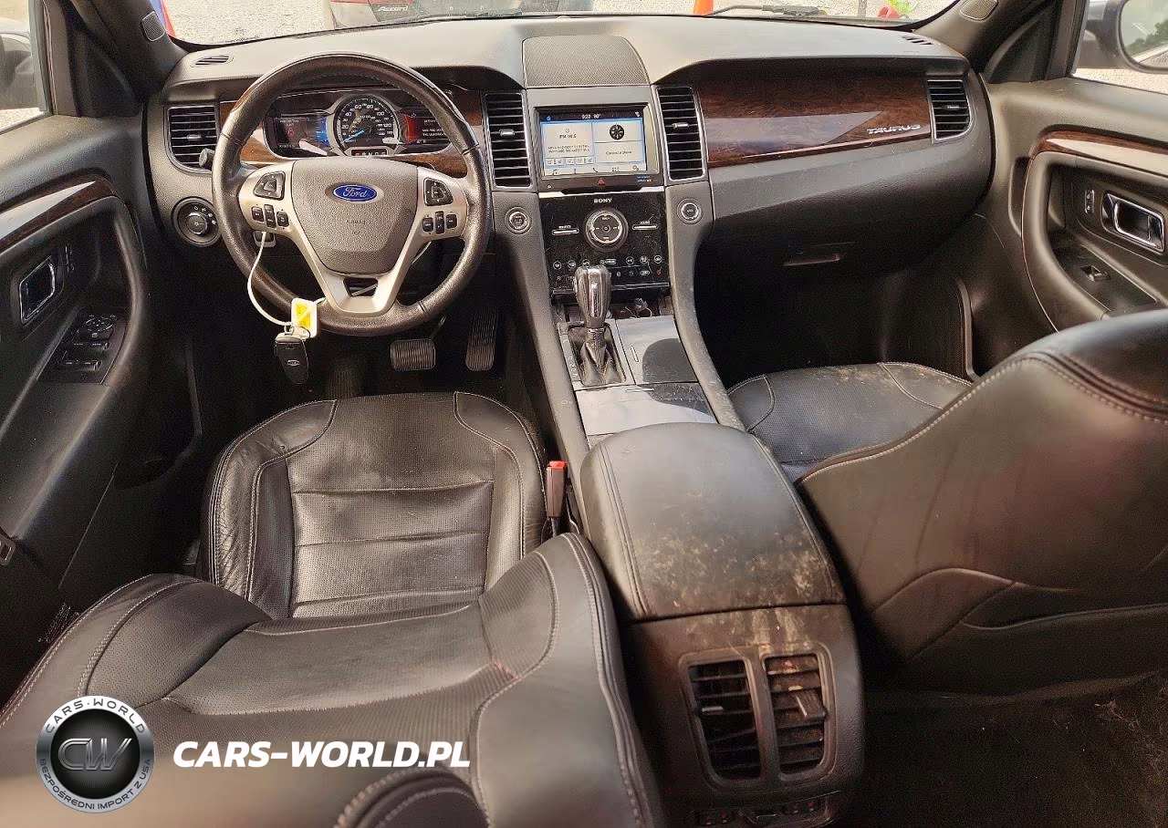 2017 Ford Taurus Limited VIN:1FAHP2F82HG102304 - 8