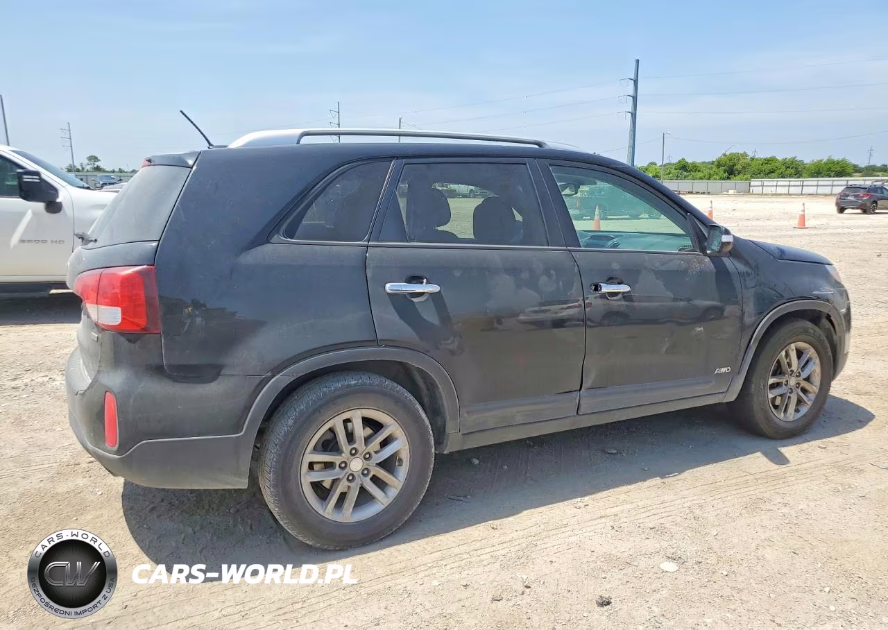 2014 Kia Sorento Lx VIN:5XYKTDA61EG521157 - 3