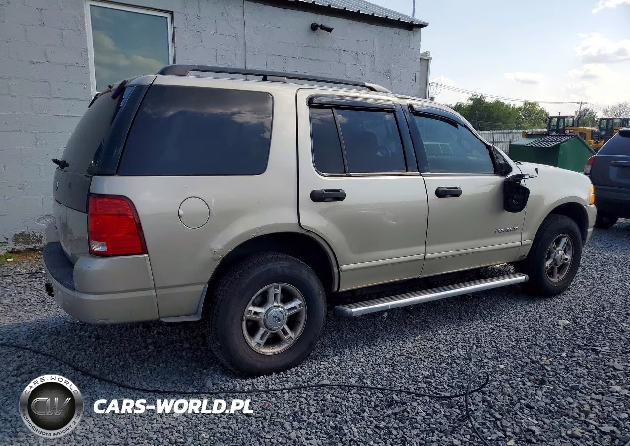 2004 Ford Explorer Xlt VIN:1FMZU73K94UB32380 - 3