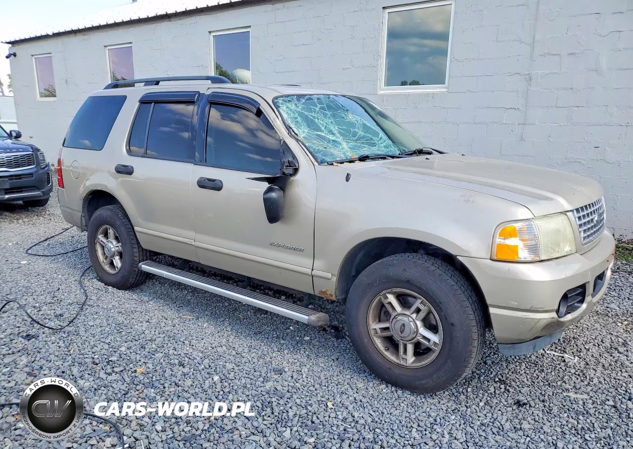 2004 Ford Explorer Xlt VIN:1FMZU73K94UB32380 - 4