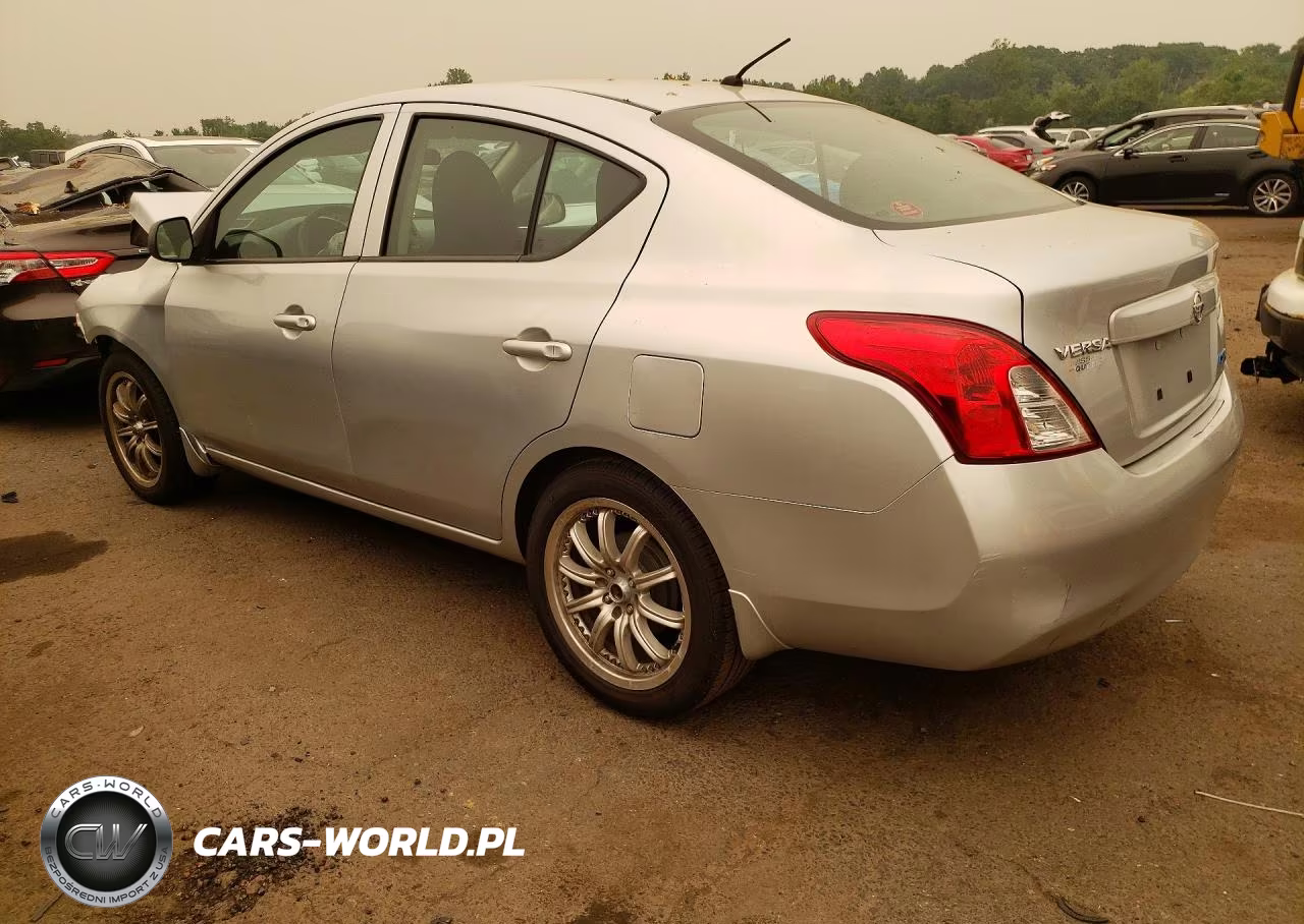 2013 Nissan Versa 1.6 S VIN:3N1CN7AP3DL838621 - 2