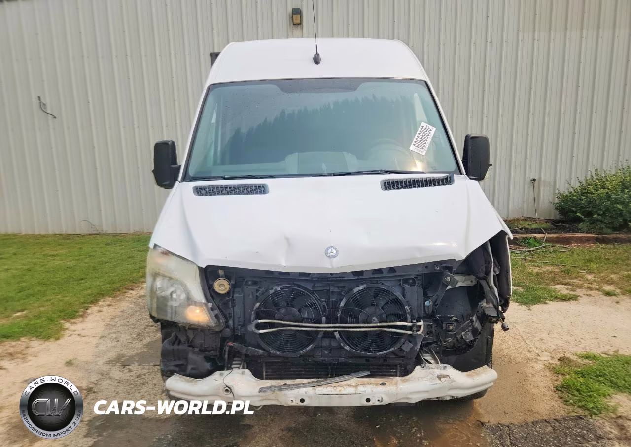 2014 Mercedes-Benz Sprinter 2500 Delivery Van VIN:WD3PE8DC4E5823781 - 5