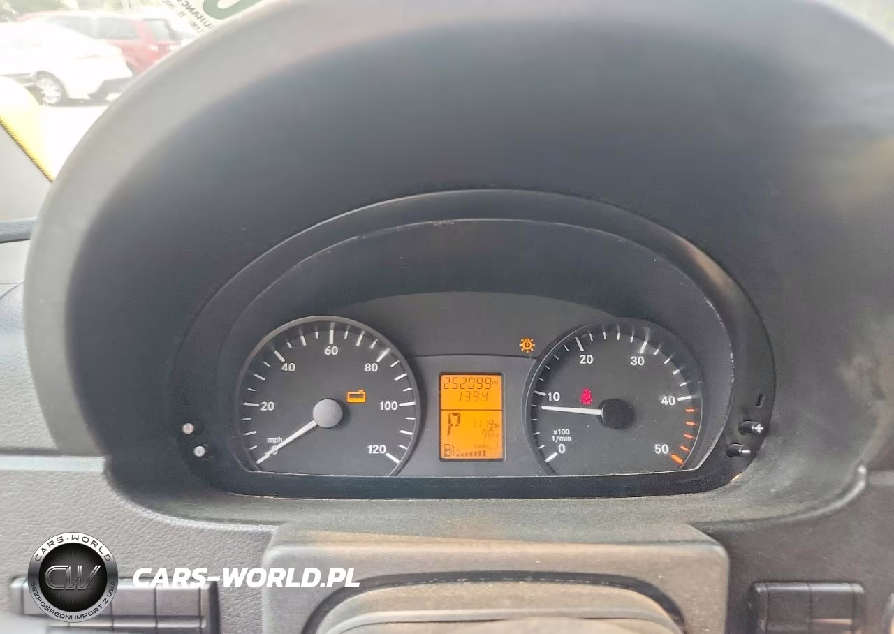 2014 Mercedes-Benz Sprinter 2500 Delivery Van VIN:WD3PE8DC4E5823781 - 9