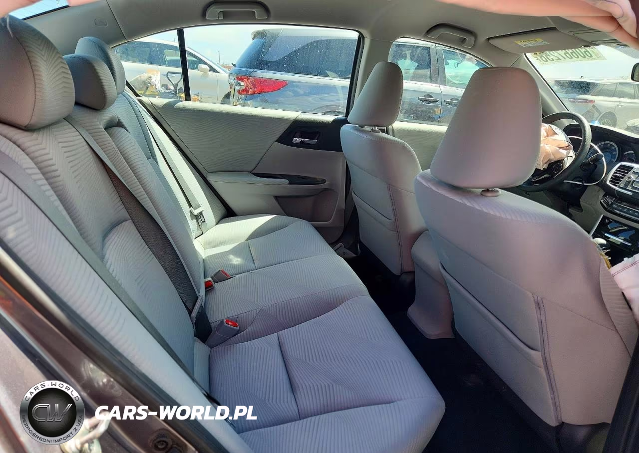 2017 Honda Accord Lx VIN:1HGCR2F30HA068273 - 10