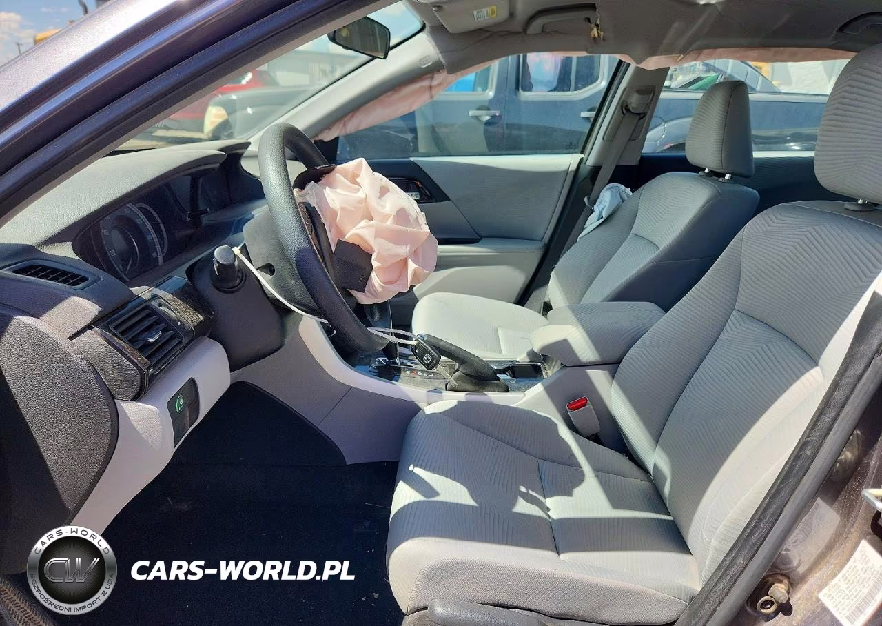 2017 Honda Accord Lx VIN:1HGCR2F30HA068273 - 7