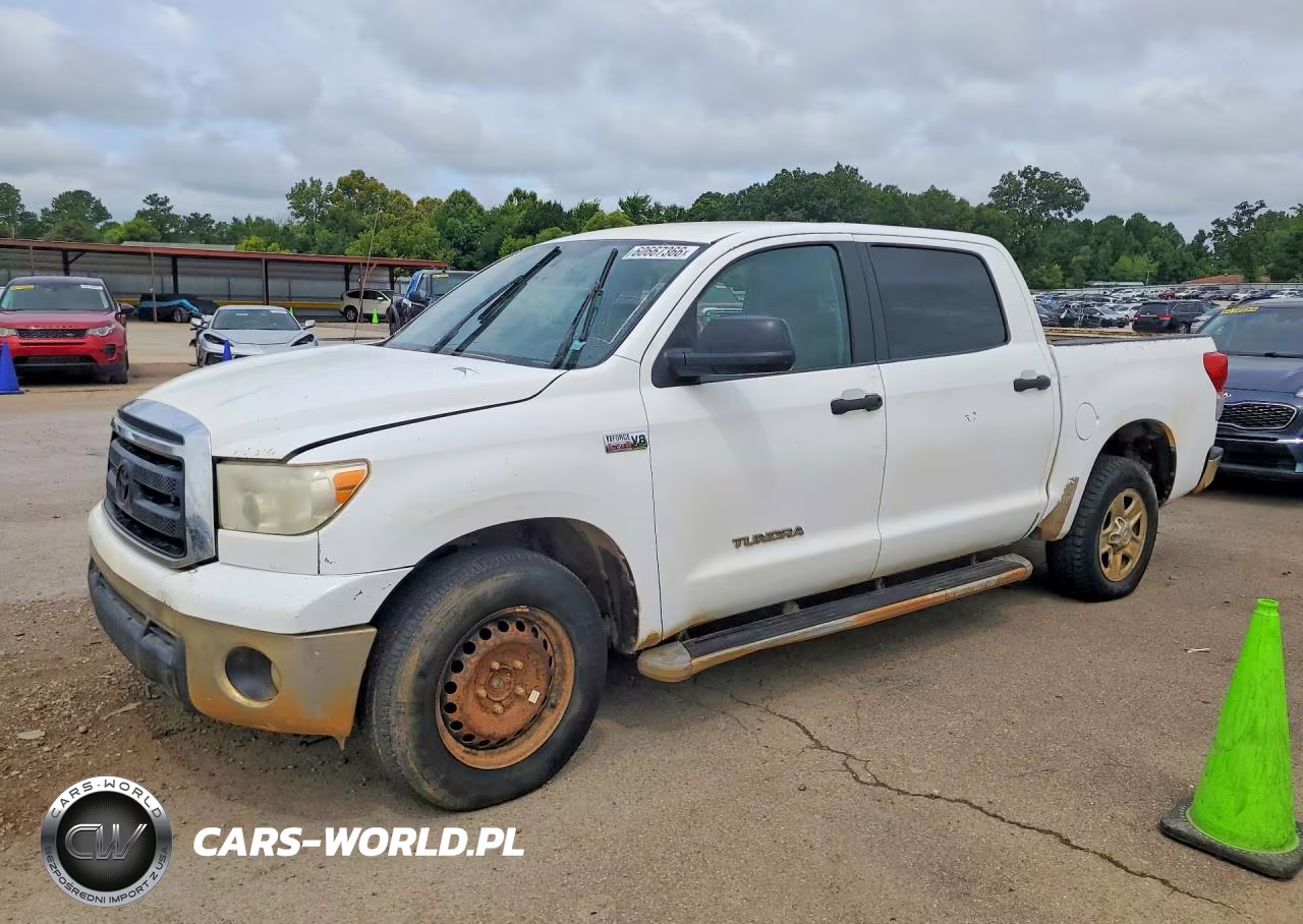 2010 Toyota Tundra Crewmax Sr5 – zdjęcie 1 z 12