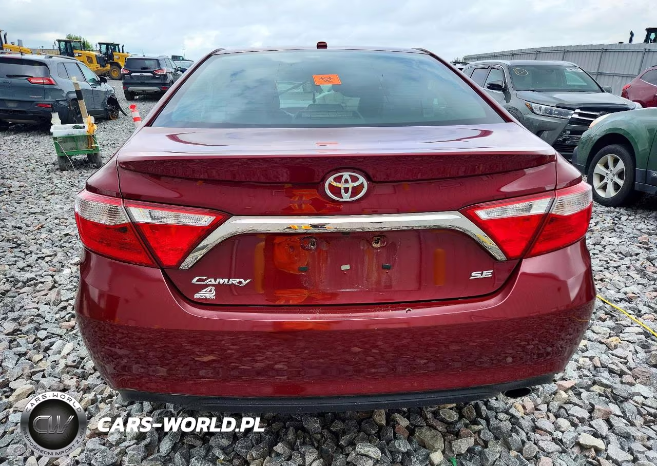 2017 Toyota Camry Se VIN:4T1BF1FK6HU694635 - 6