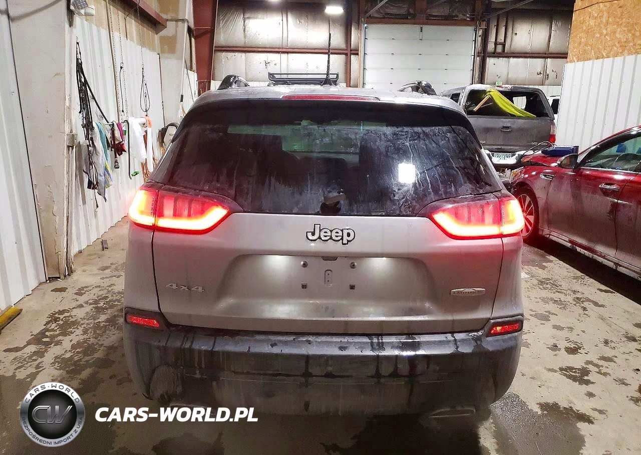 2022 Jeep Cherokee Latitude Lux VIN:1C4PJMMX8ND501681 - 6