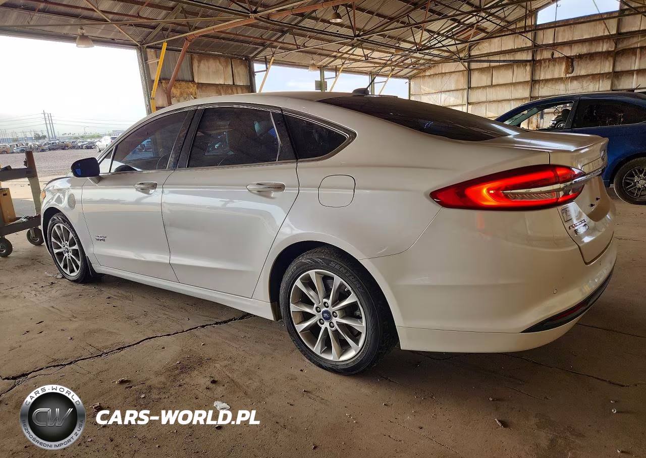 2018 Ford Fusion Se Phev VIN:3FA6P0PU1JR131184 - 2