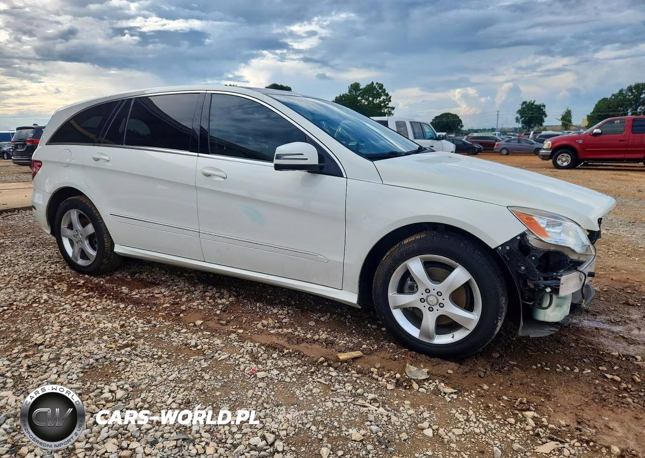 2011 Mercedes-Benz R 350 4Matic VIN:4JGCB6FE9BA115914 - 4
