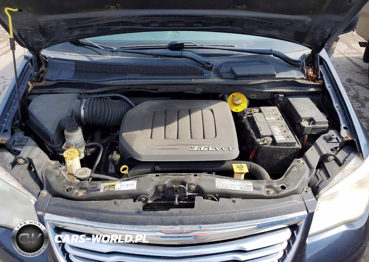 2013 Chrysler Town & Country Touring VIN:2C4RC1BG1DR777264 - 12