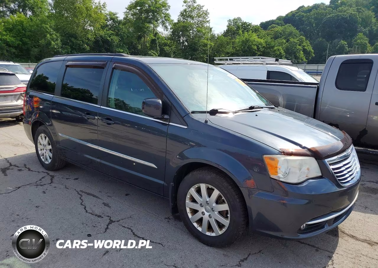 2013 Chrysler Town & Country Touring VIN:2C4RC1BG1DR777264 - 4