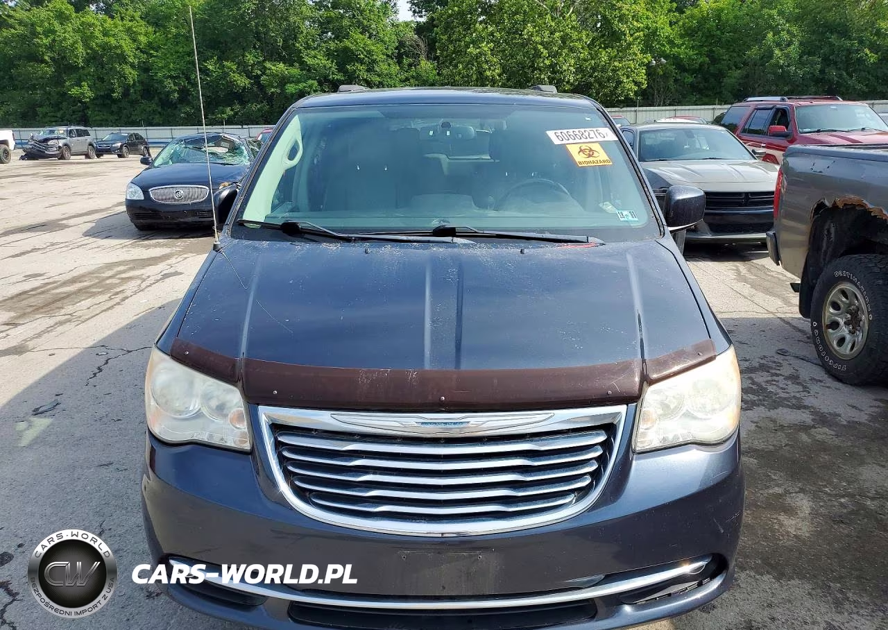 2013 Chrysler Town & Country Touring VIN:2C4RC1BG1DR777264 - 5