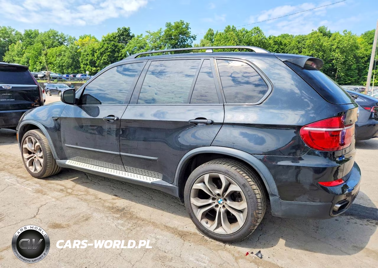 2013 BMW X5 xDrive50I VIN:5UXZV8C55D0C15993 - 2