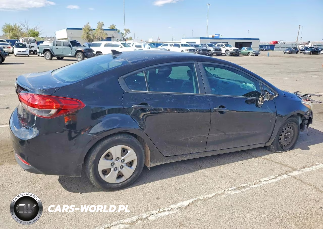 2017 Kia Forte Lx VIN:3KPFK4A73HE083613 - 3