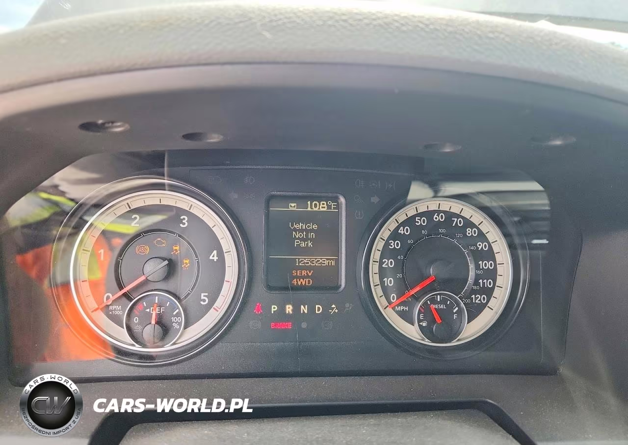 2018 Ram 1500 St VIN:1C6RR7KM2JS331388 - 9