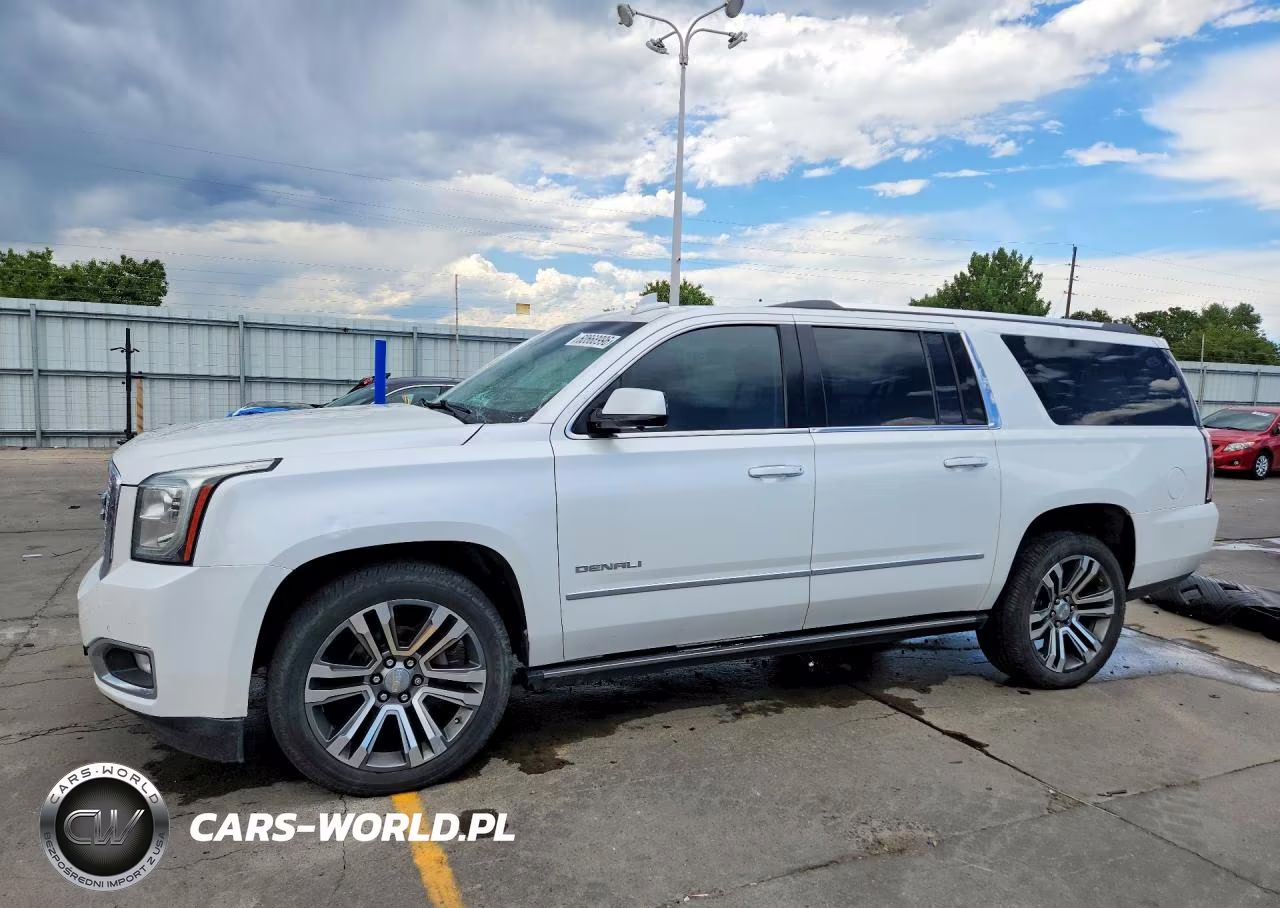 2017 GMC Yukon Xl Denali – zdjęcie 1 z 13