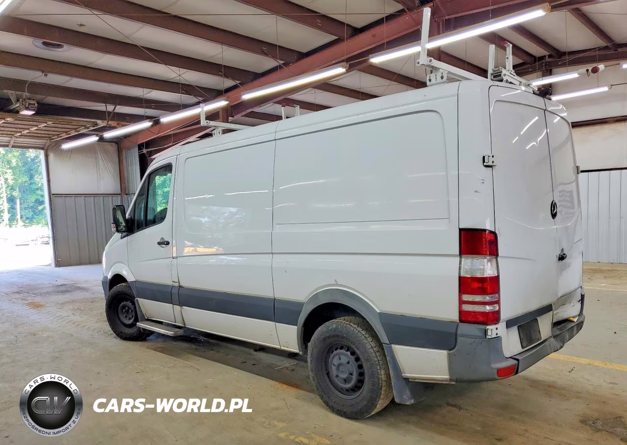 2016 Mercedes-Benz Sprinter 2500 Delivery Van VIN:WD3PE7DD3GP284452 - 2