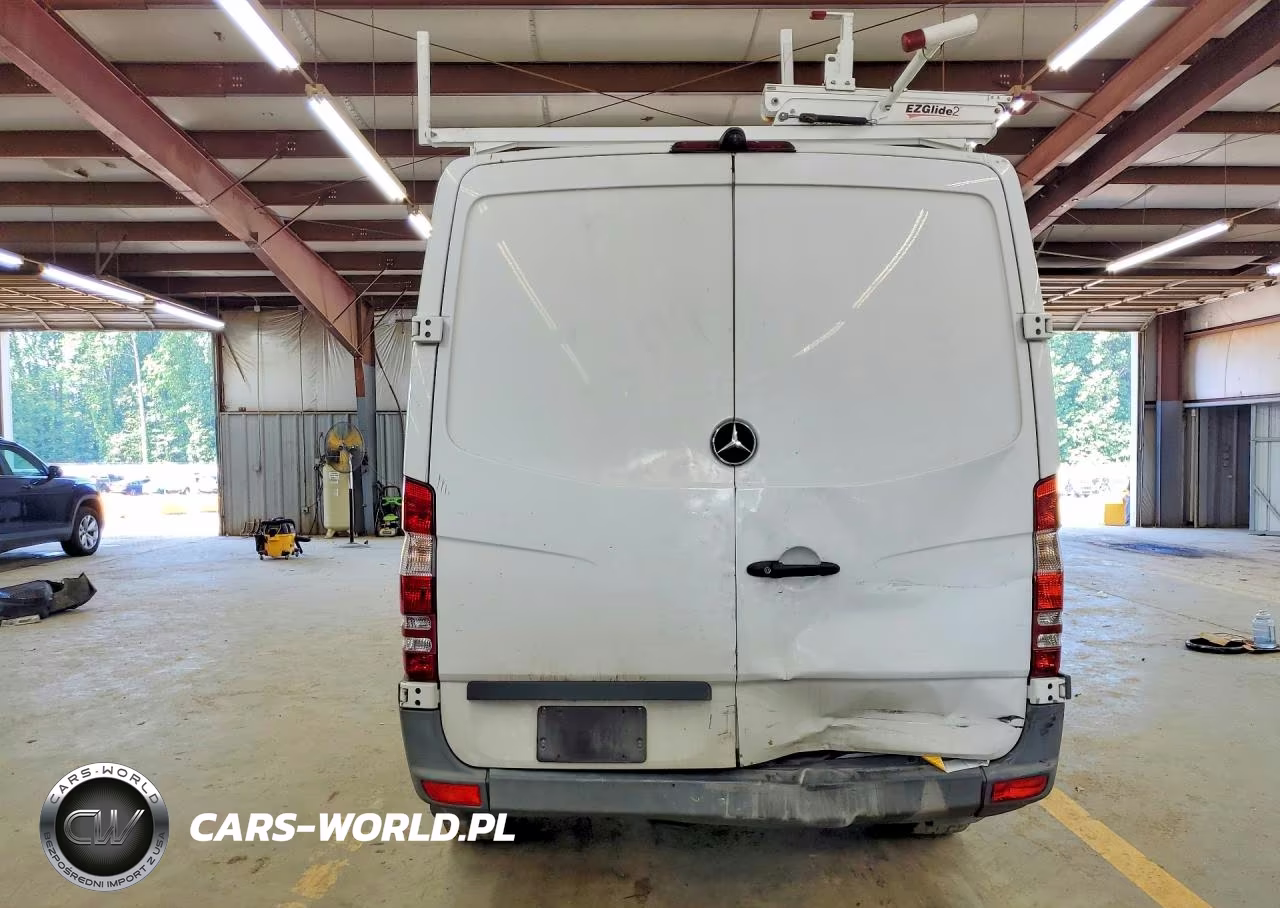 2016 Mercedes-Benz Sprinter 2500 Delivery Van VIN:WD3PE7DD3GP284452 - 6