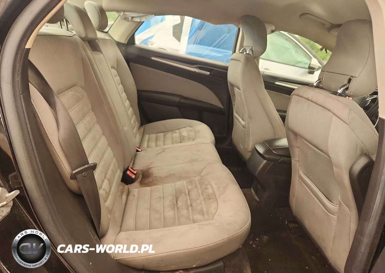 2015 Ford Fusion S VIN:1FA6P0G78F5104651 - 10
