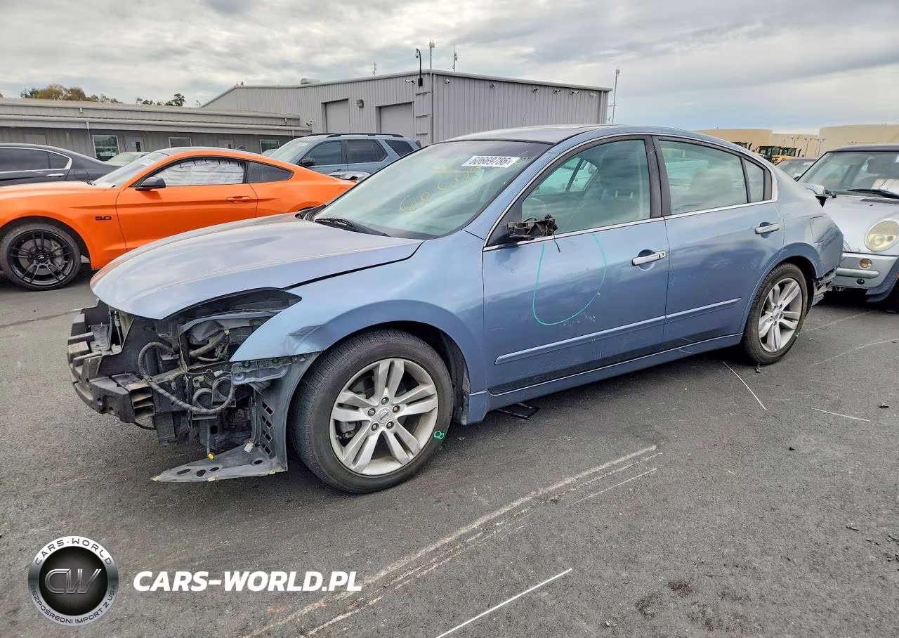 2011 Nissan Altima Sr – zdjęcie 1 z 13
