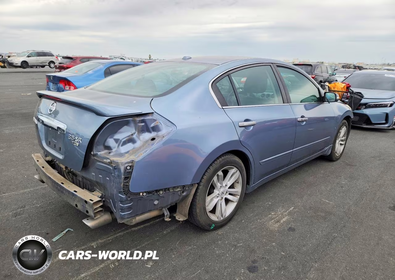 2011 Nissan Altima Sr VIN:1N4BL2AP8BN450773 - 3