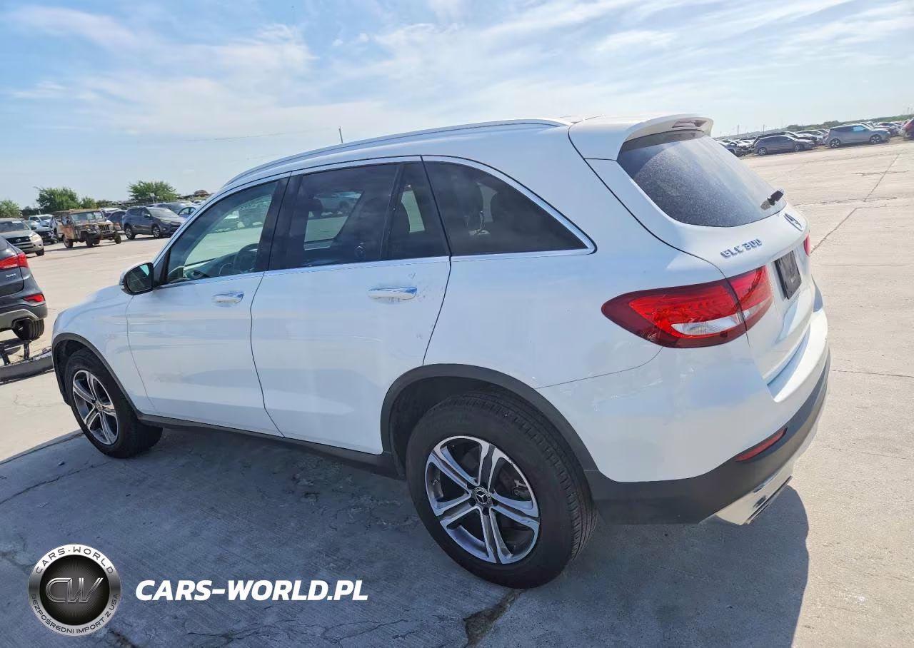 2018 Mercedes-Benz Glc 300 VIN:WDC0G4JB7JF476418 - 2
