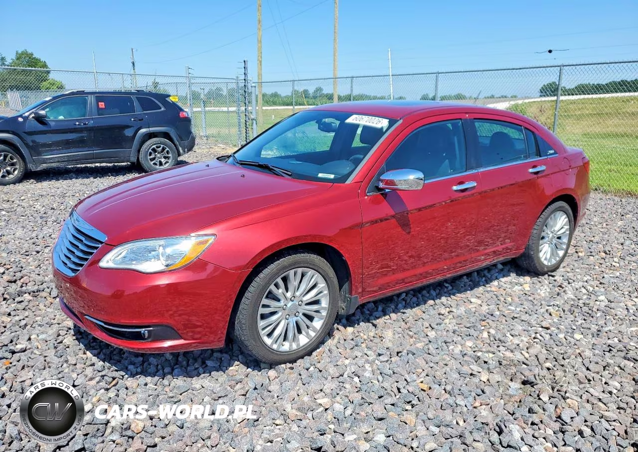 2013 Chrysler 200 Limited