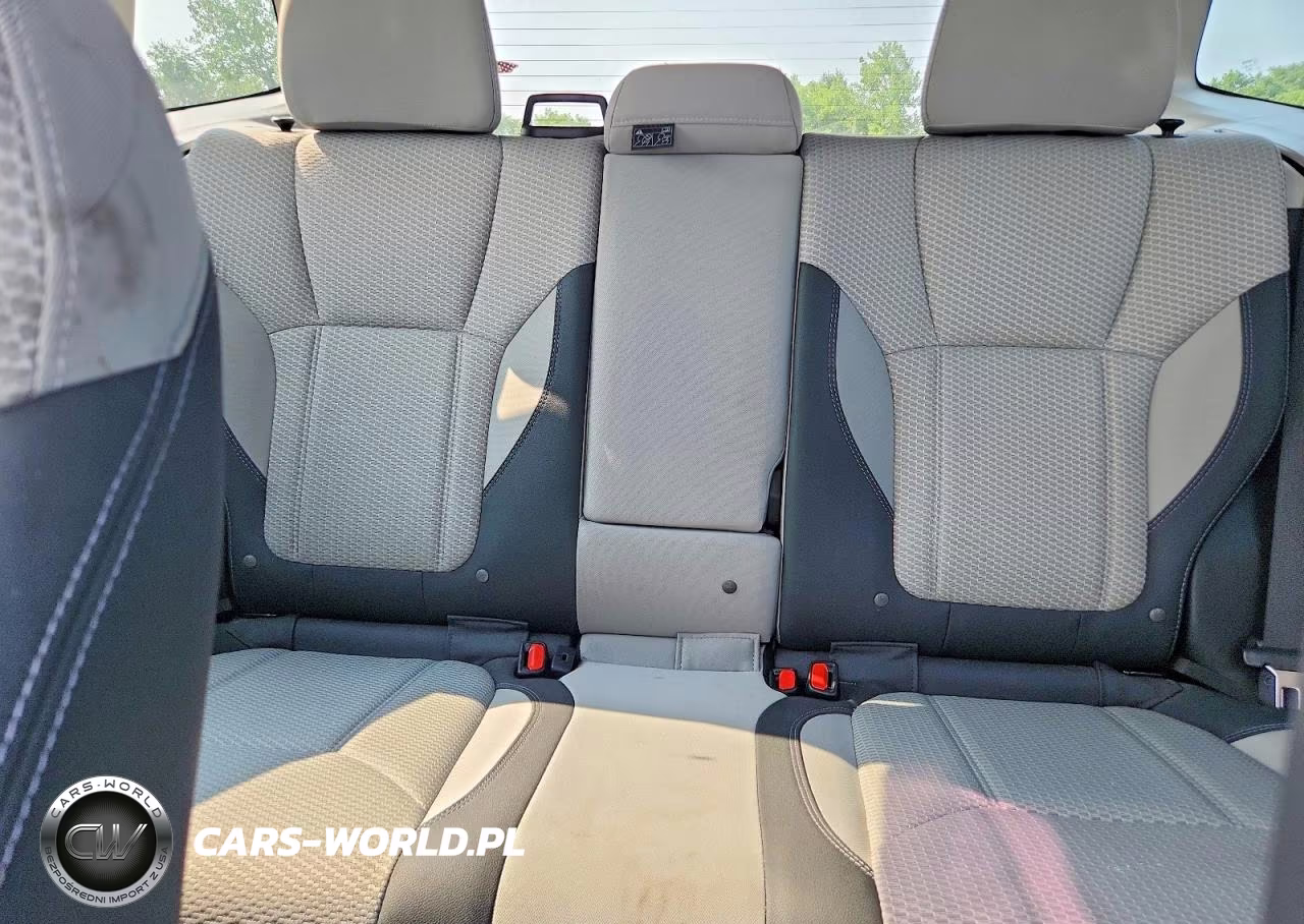 2020 Subaru Forester Premium VIN:JF2SKAGC2LH473561 - 10