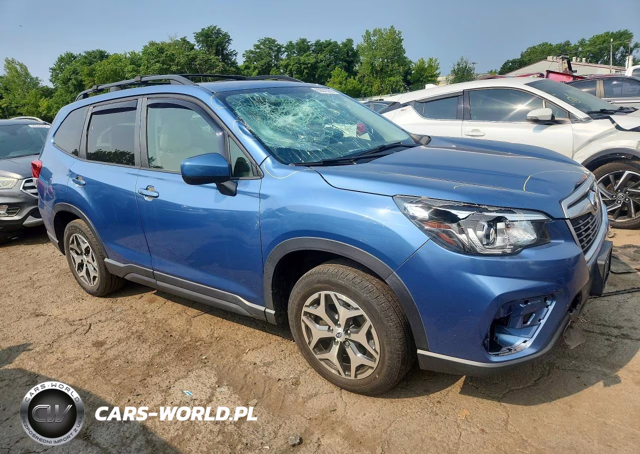2020 Subaru Forester Premium VIN:JF2SKAGC2LH473561 - 4