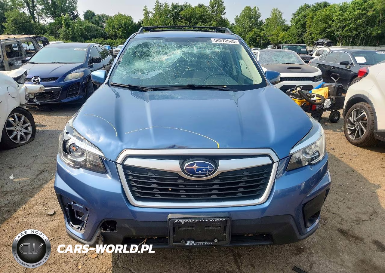 2020 Subaru Forester Premium VIN:JF2SKAGC2LH473561 - 5