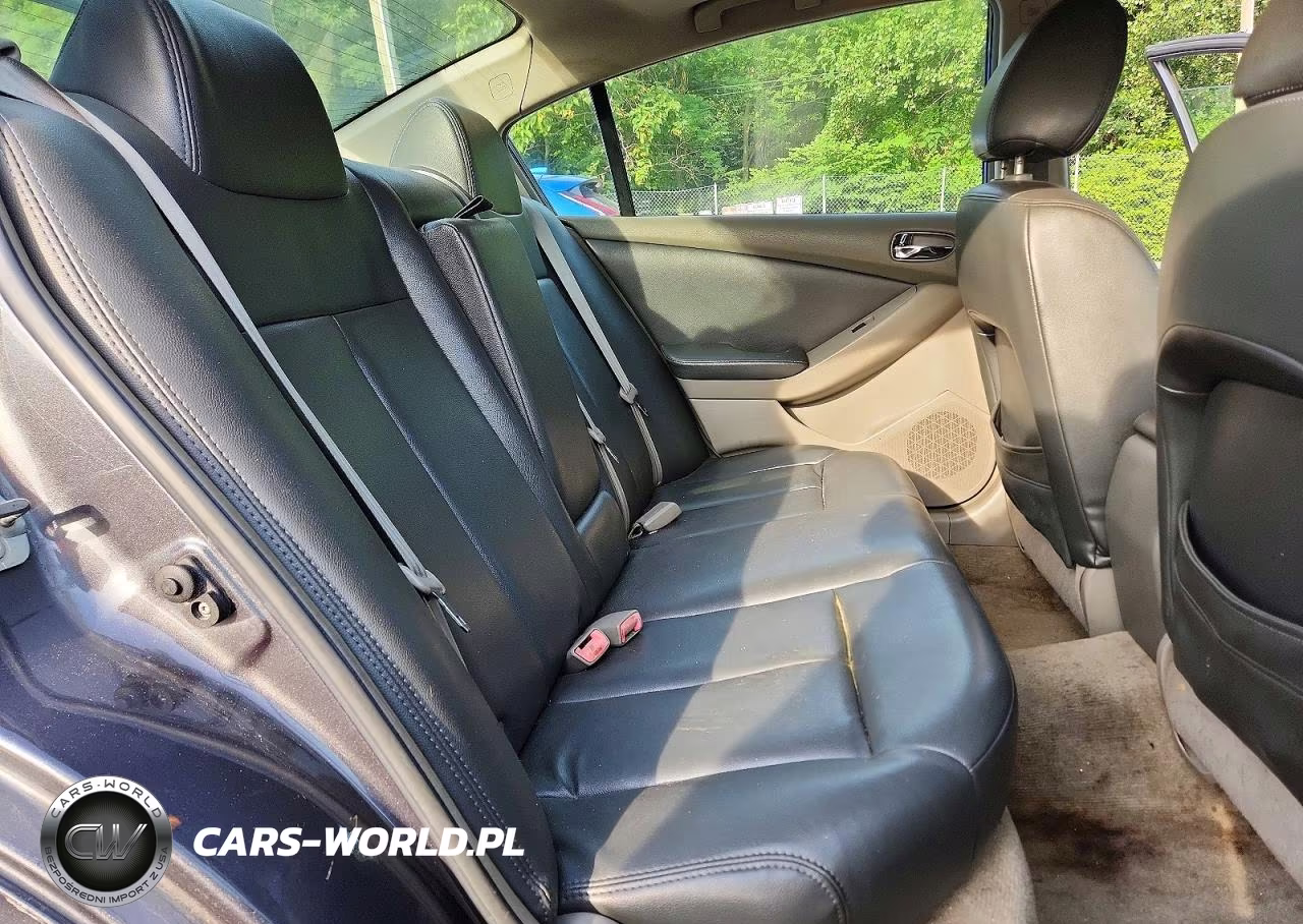 2011 Nissan Altima 2.5 VIN:1N4AL2AP5BN427026 - 10