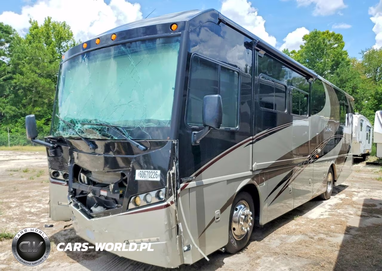 2016 Winn Motorhome VIN:4UZAAJDT2GCHK6350 - 2