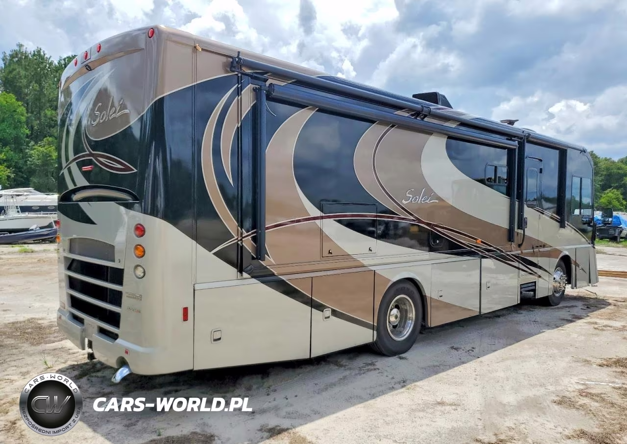 2016 Winn Motorhome VIN:4UZAAJDT2GCHK6350 - 4