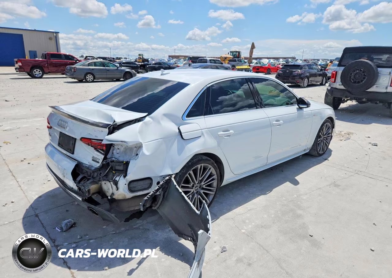 2017 Audi A4 Premium Plus VIN:WAUPNAF44HA178271 - 3