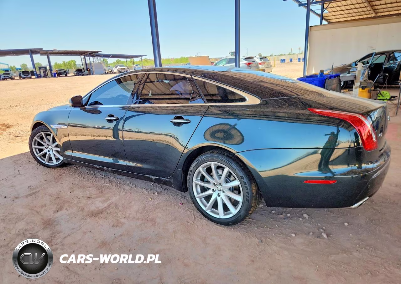 2011 Jaguar Xj VIN:SAJWA1CB1BLV17837 - 2