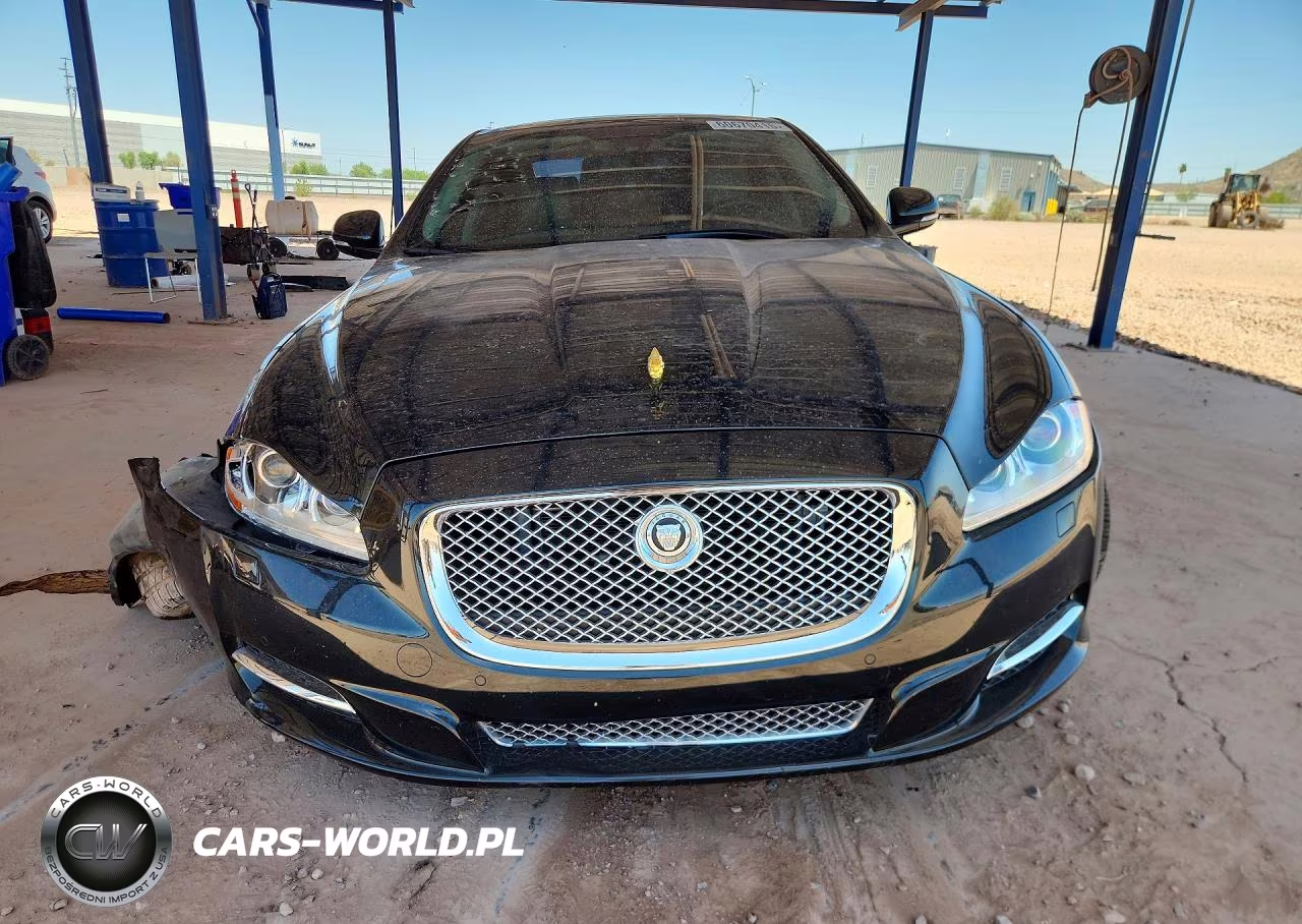 2011 Jaguar Xj VIN:SAJWA1CB1BLV17837 - 5