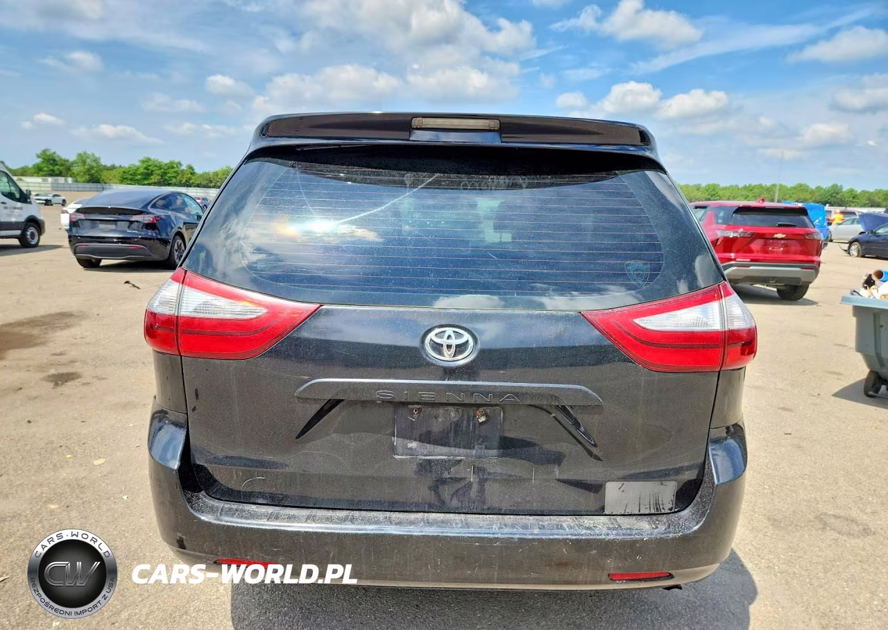 2017 Toyota Sienna L 7-Passenger VIN:5TDZZ3DC7HS836738 - 6