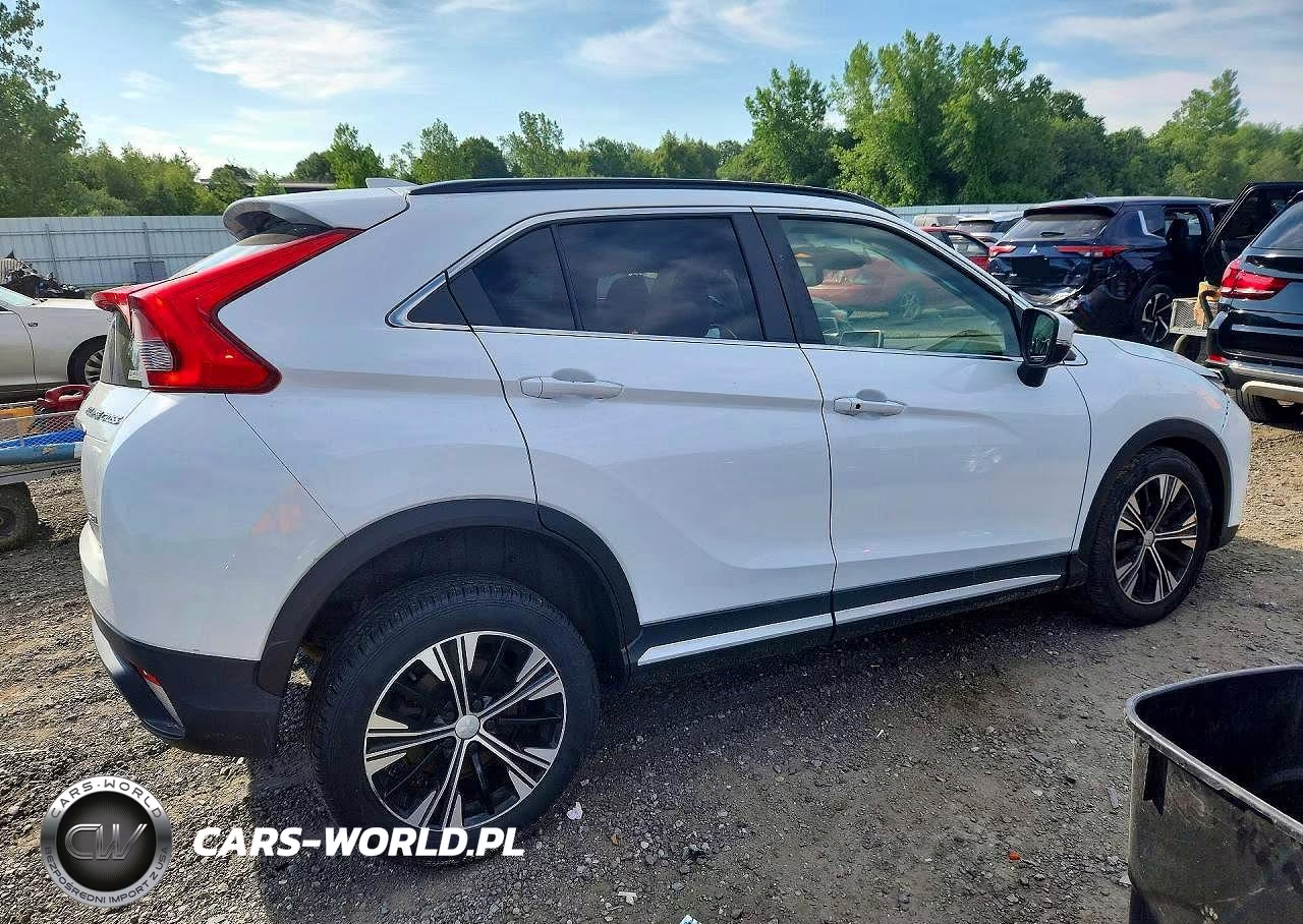 2018 Mitsubishi Eclipse Cross Se-Sel VIN:JA4AT5AA8JZ048692 - 3