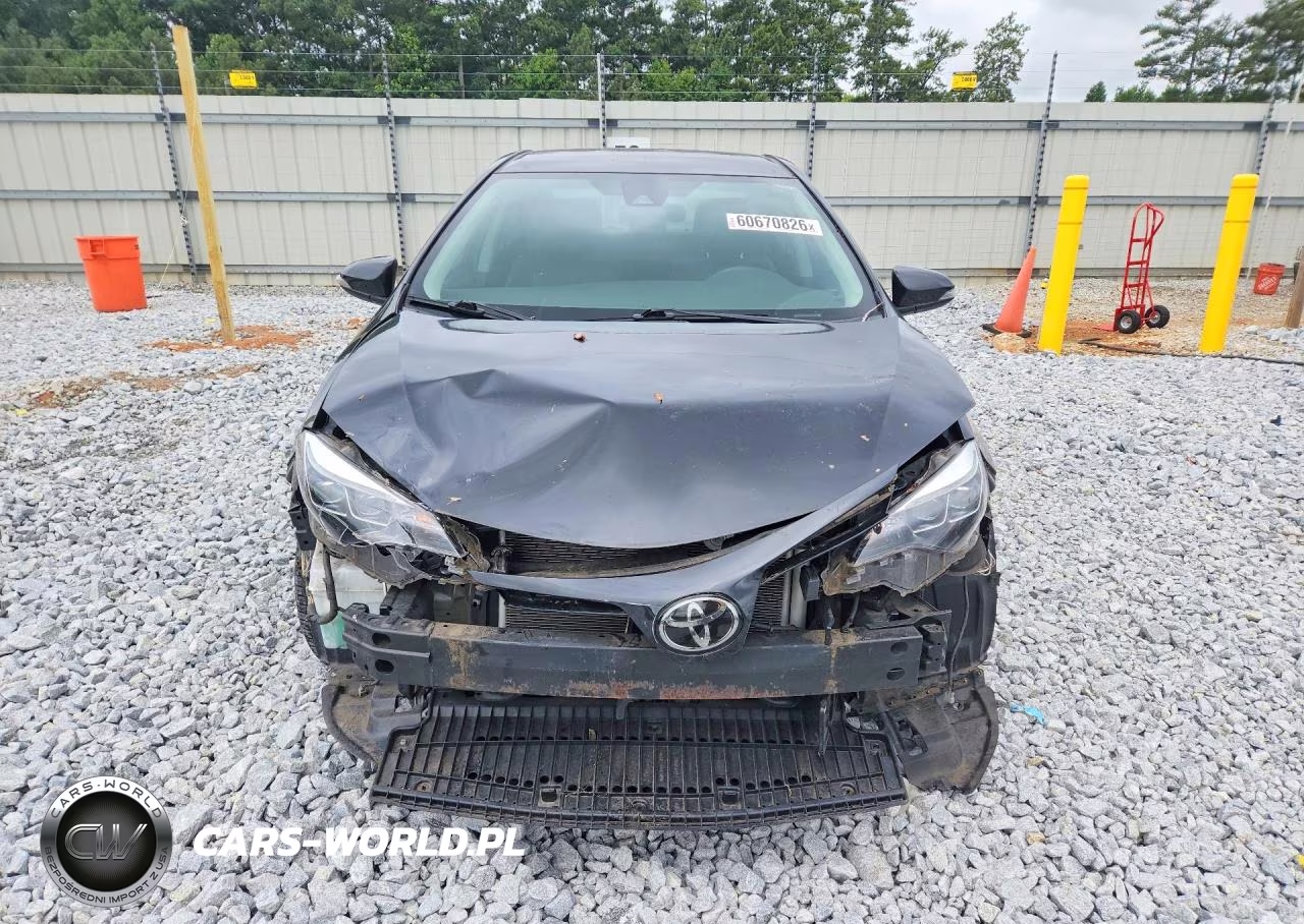 2019 Toyota Corolla Se VIN:2T1BURHE7KC217152 - 5